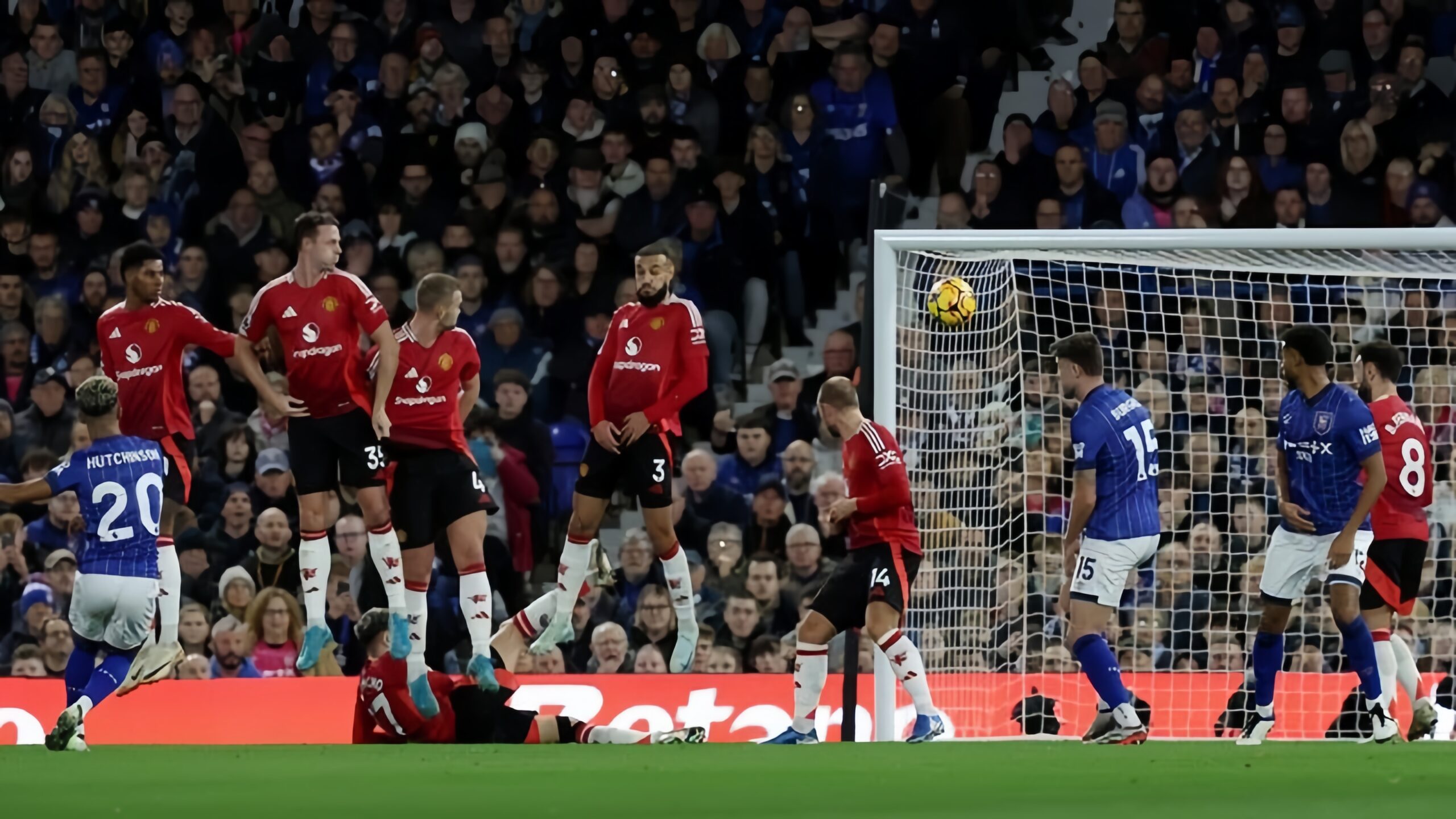 Sức mạnh và phong độ Steaua Bucuresti vs Manchester United Sức mạnh và phong độ Steaua Bucuresti vs Manchester United